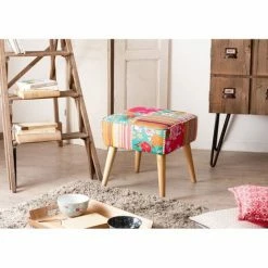 MACABANE ARTHUR - Tabouret Carré Scandi 42x41cm Tissu Bohème Multicolore Pieds Bois Naturel - Imprimé